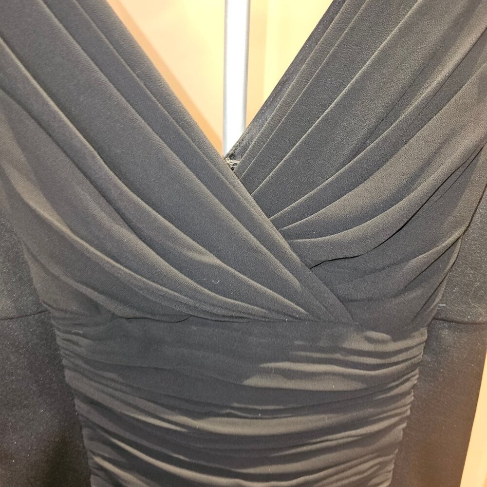 White House Black Market Fitted Ruched Sleeveless Dress